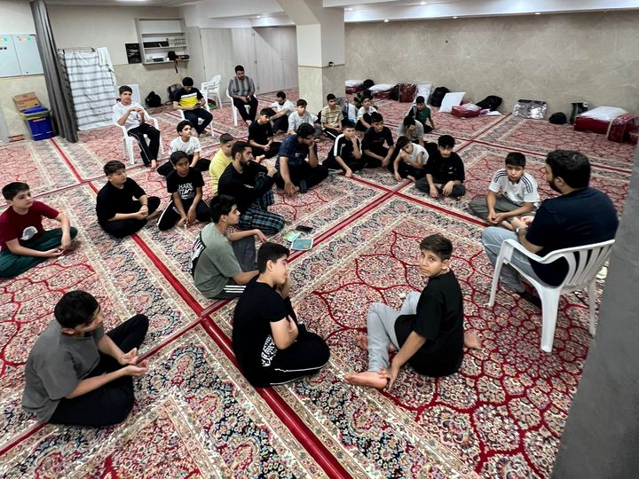 جلسهٔ درس و گفت‌وگو