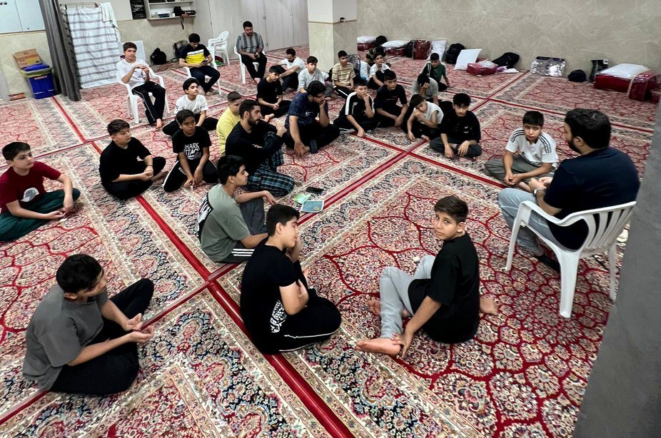 جلسهٔ درس و گفتوگو
